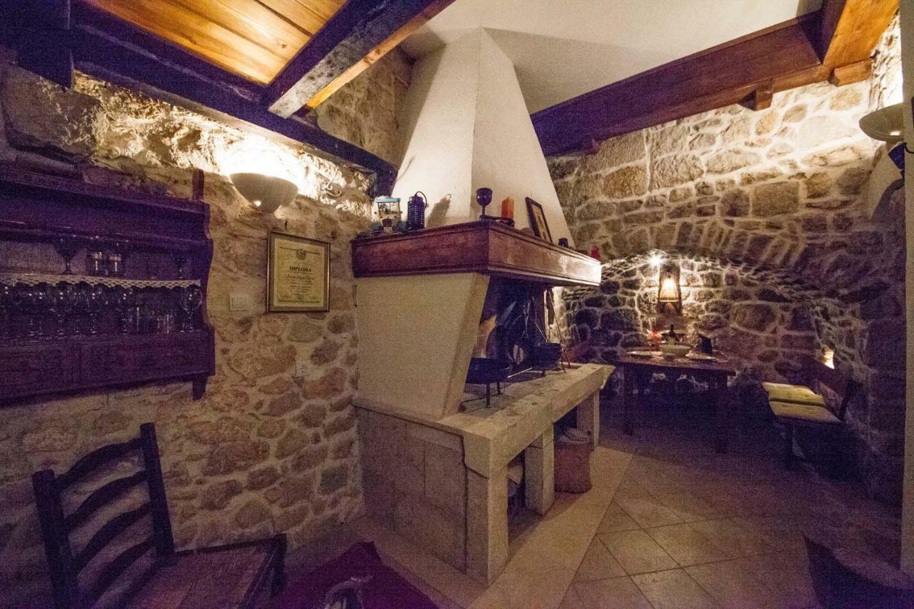 伯德古拉Old Stone House Mario别墅 外观 照片